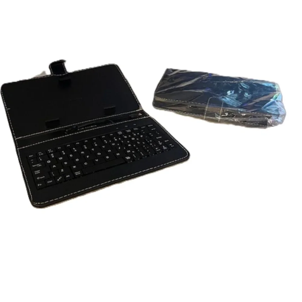 Black ipad keyboard and case